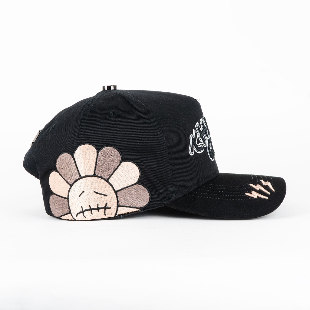 31HATS10-2.jpg