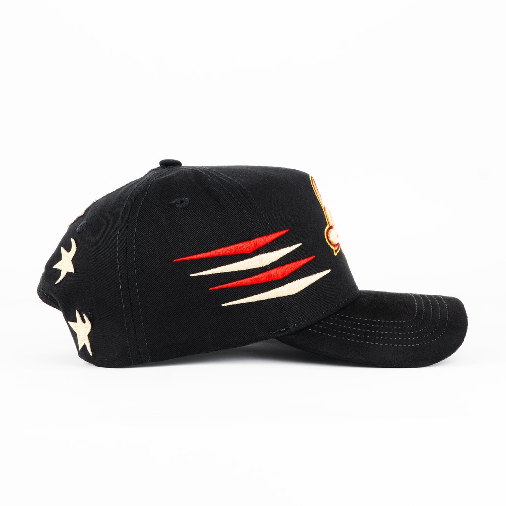 31HATS14-2.jpg