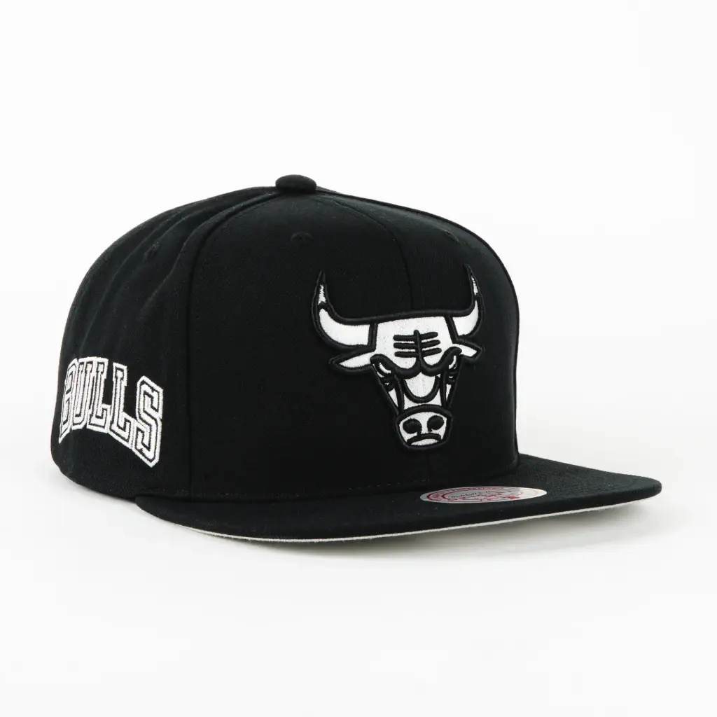BULLS EVERGREEN BLACK/WHT