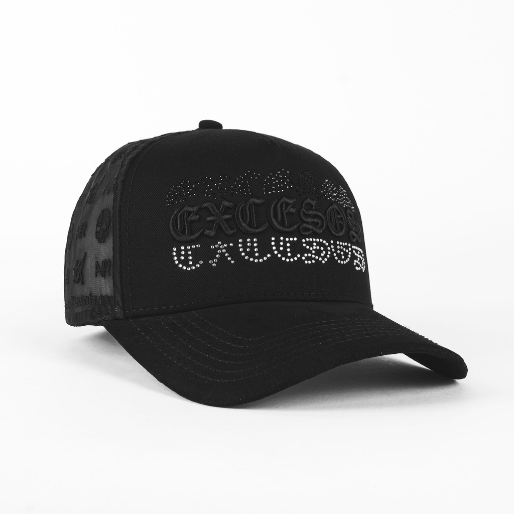 Gorra New Religion EXCESOS DIAMANTES BLACK | Snapback Visera Curva