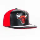 Gorra Mitchell & Ness BULLS DAY ONE BLACK/RED | Visera Plana Snapback