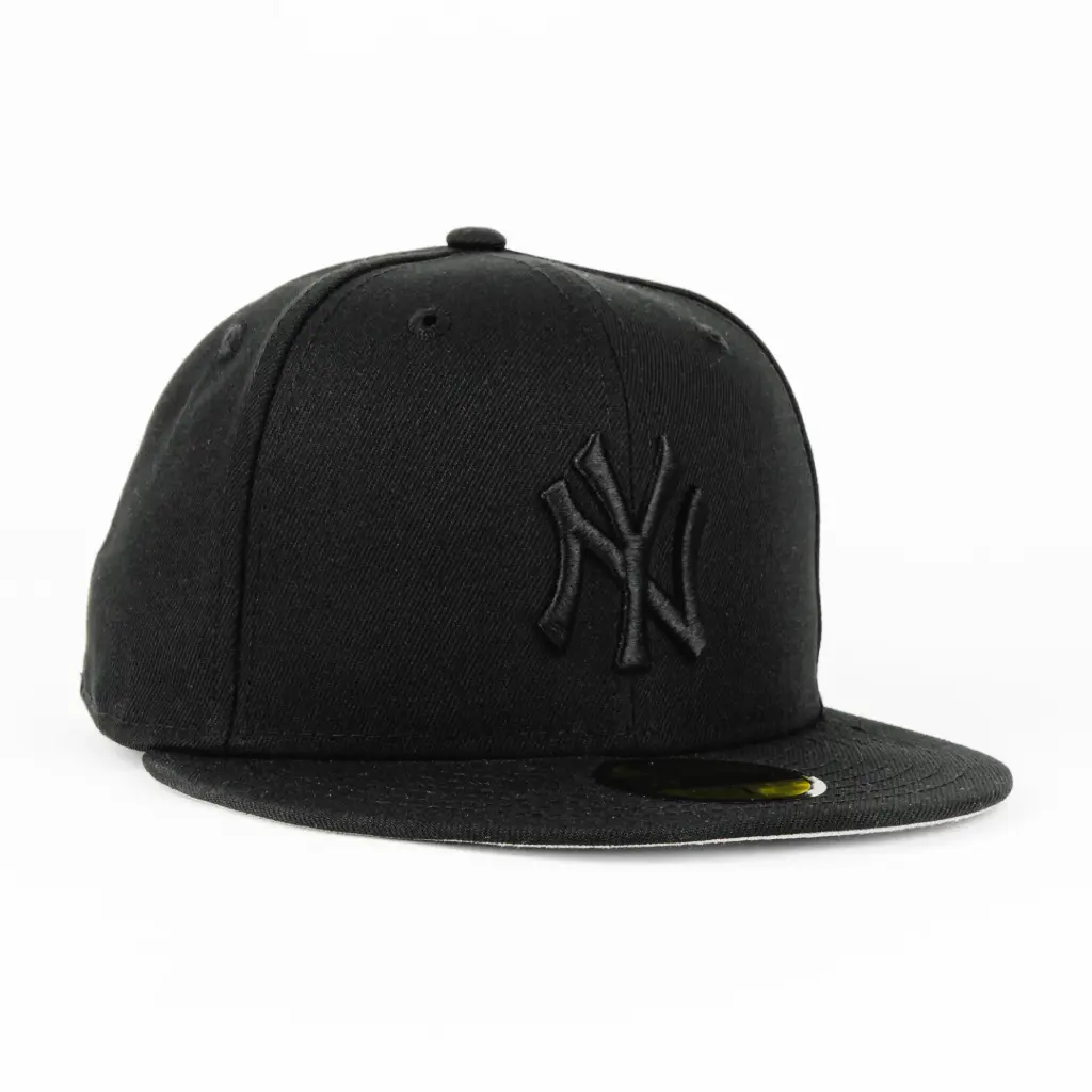 Gorra New Era YANKEES CLASS, ALL BLACK | CERRADA Visera Plana