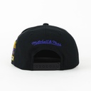 LAKERS OVERWEEP BLACK