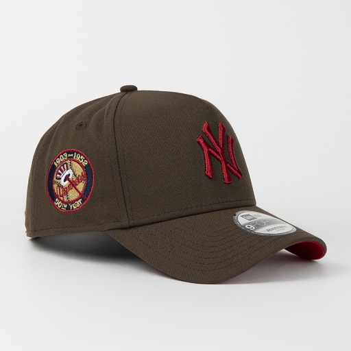 [GORA F90809] YANKEES 50TH 1903-1952 BROWN 940F