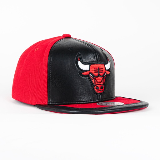 [697589735616] BULLS DAY ONE BLK/RED