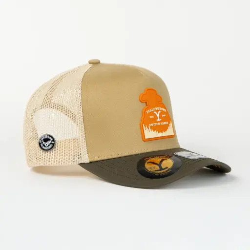 [7506552409849] Gorra Ranch & Corral YELLOWSTONE 29 BEIGE/GREEN | Snapback Visera Semicurva