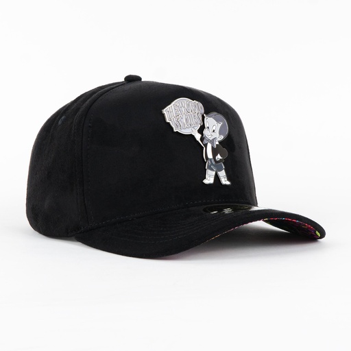 [MRK10176] Gorra Mr Kash THE WORLD IS BLK SUEDE | Snapback Visera Curva