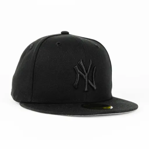 Gorra New Era YANKEES CLASS, ALL BLACK | CERRADA Visera Plana